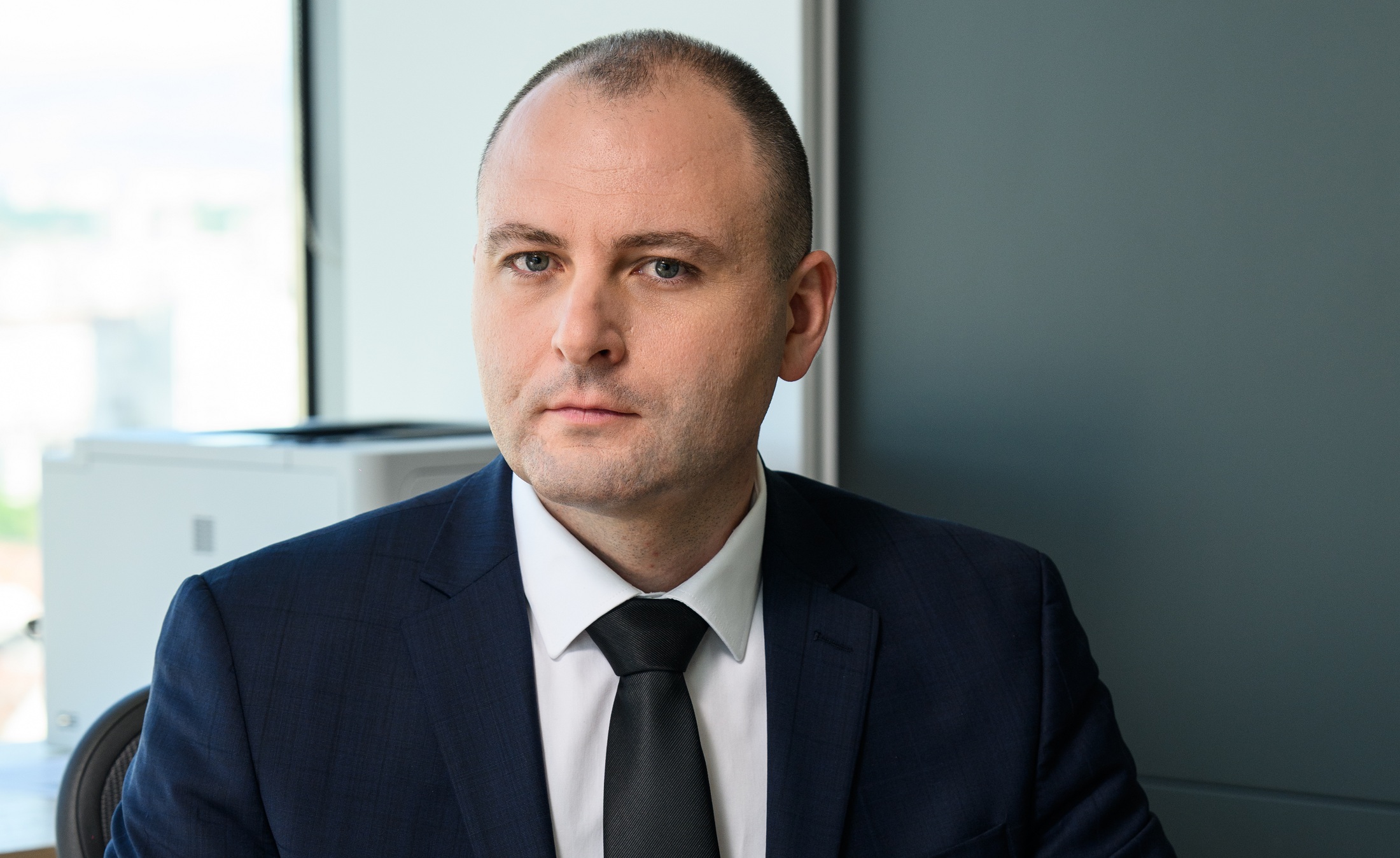 Евгени Симеонов: Цените на горивата са високи заради двете войни и световния недостиг на петролни продукти
